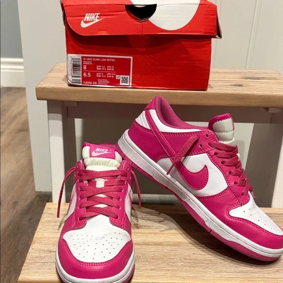 Nike Dunk Low Retro Pink and White Shoes - Picture 1 of 4